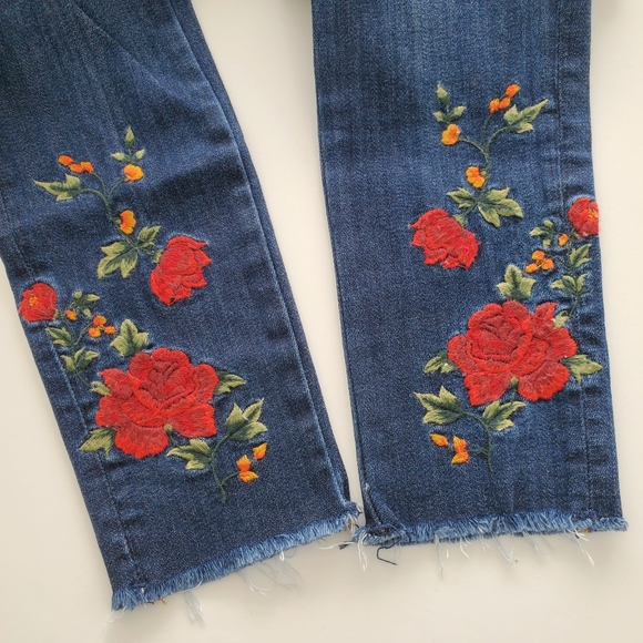Driftwood Jackie Embroidered Floral Skinny Jeans - Picture 10 of 11